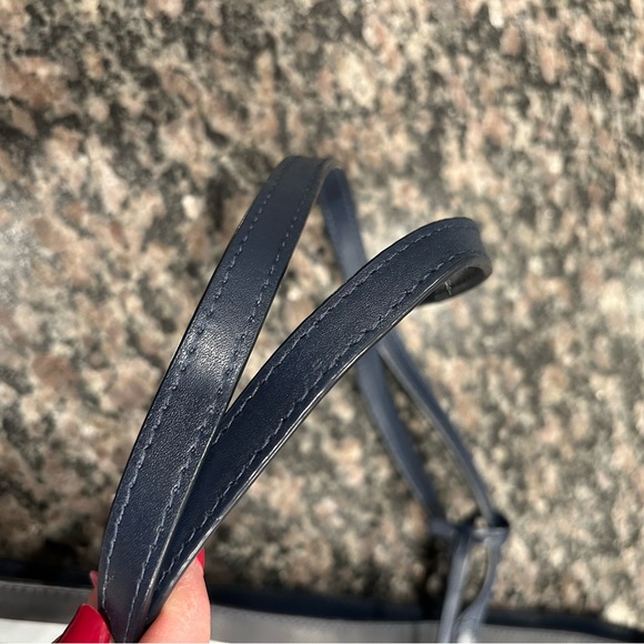 Kate Spade tote - Picture 5 of 10